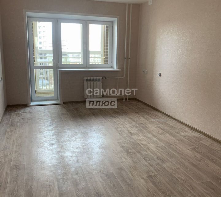 Продаётся 2-комнатная квартира, 67.8 м²