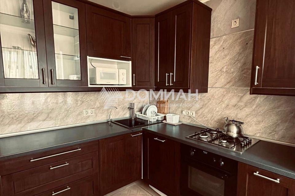 Продаётся 3-комнатная квартира, 64 м²