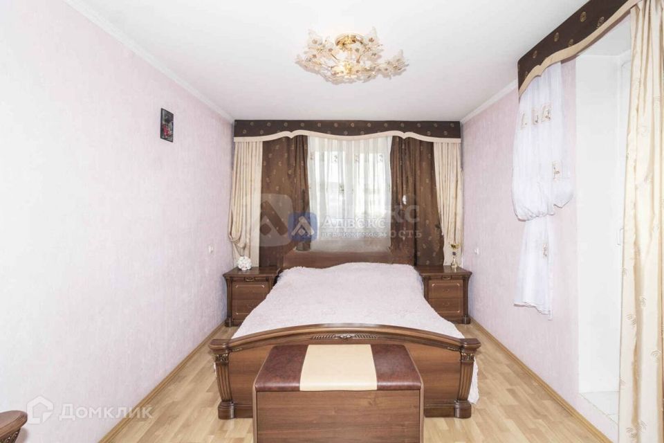 Продаётся 3-комнатная квартира, 109 м²