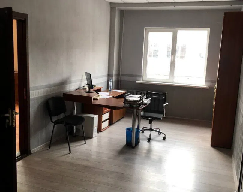 Сдаётся офис, 750 м²
