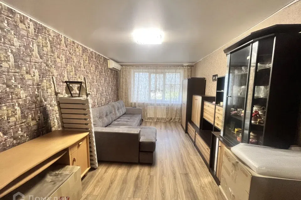 Продаётся 2-комнатная квартира, 49.6 м²