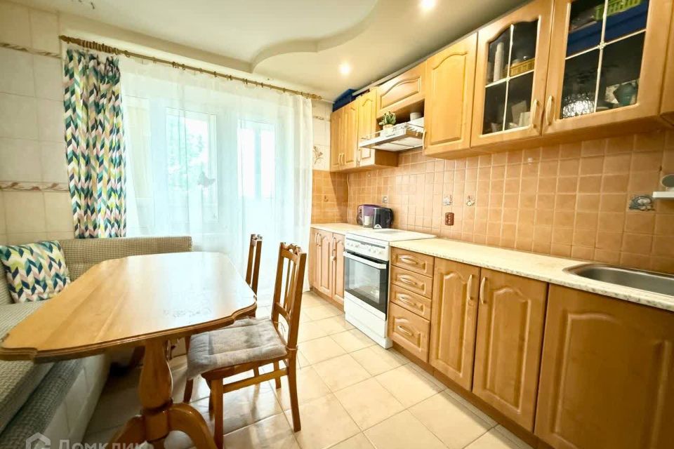 Продаётся 2-комнатная квартира, 55.7 м²