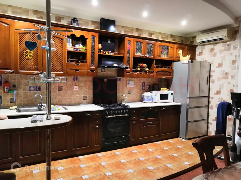 Продаётся 3-комнатная квартира, 70 м²