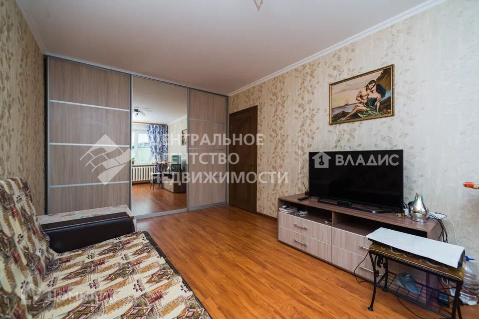 Продаётся 1-комнатная квартира, 33 м²