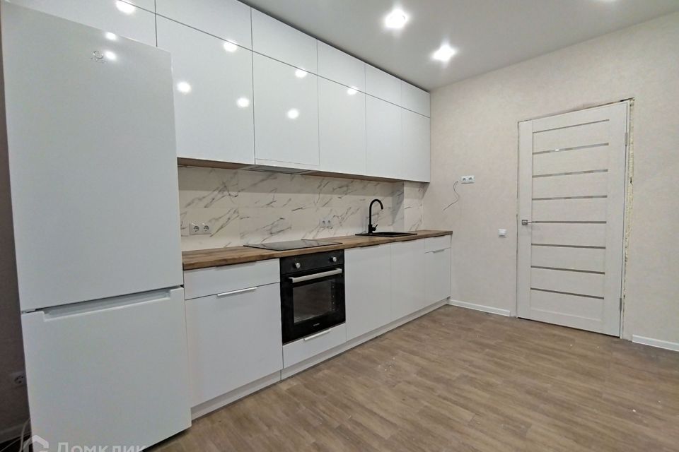 Продаётся 2-комнатная квартира, 65 м²