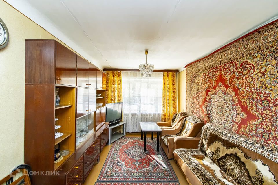Продаётся 3-комнатная квартира, 55.7 м²