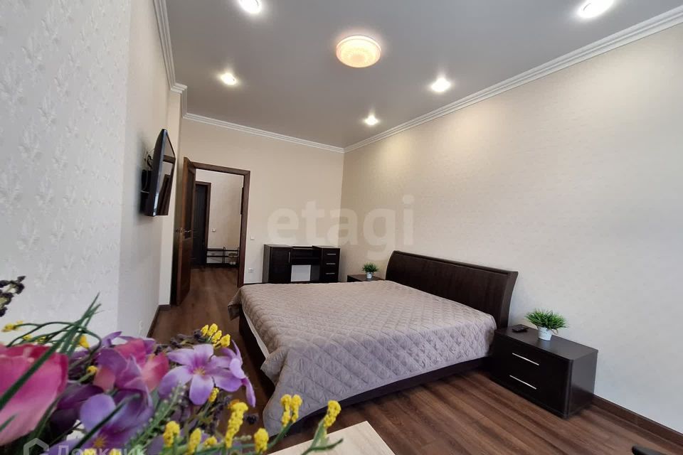 Продаётся 1-комнатная квартира, 50 м²