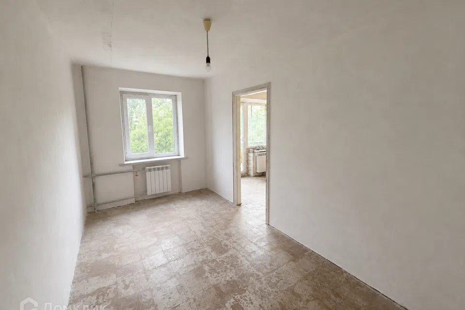 Продаётся 3-комнатная квартира, 56.6 м²