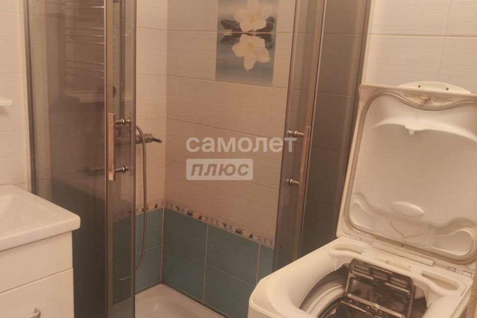 Продаётся 3-комнатная квартира, 58.4 м²