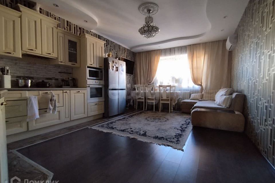 Продаётся 2-комнатная квартира, 68 м²