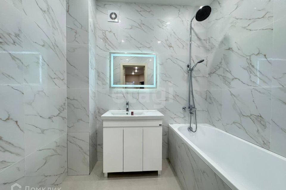 Продаётся 2-комнатная квартира, 65.37 м²