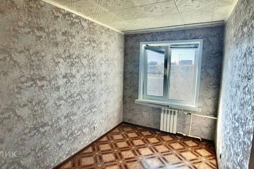 Продаётся 4-комнатная квартира, 59 м²