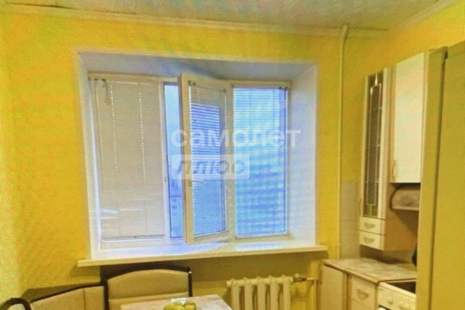 Продаётся 1-комнатная квартира, 38 м²