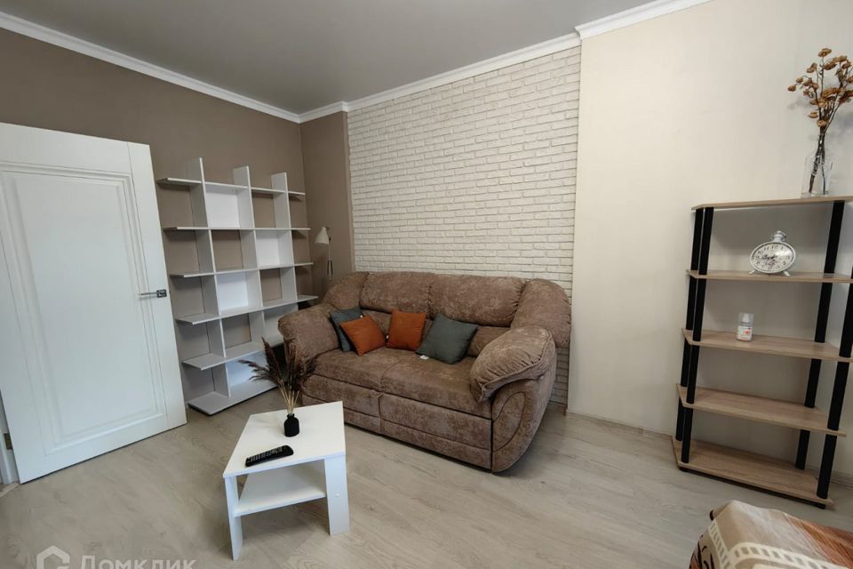 Сдаётся 1-комнатная квартира, 43.9 м²