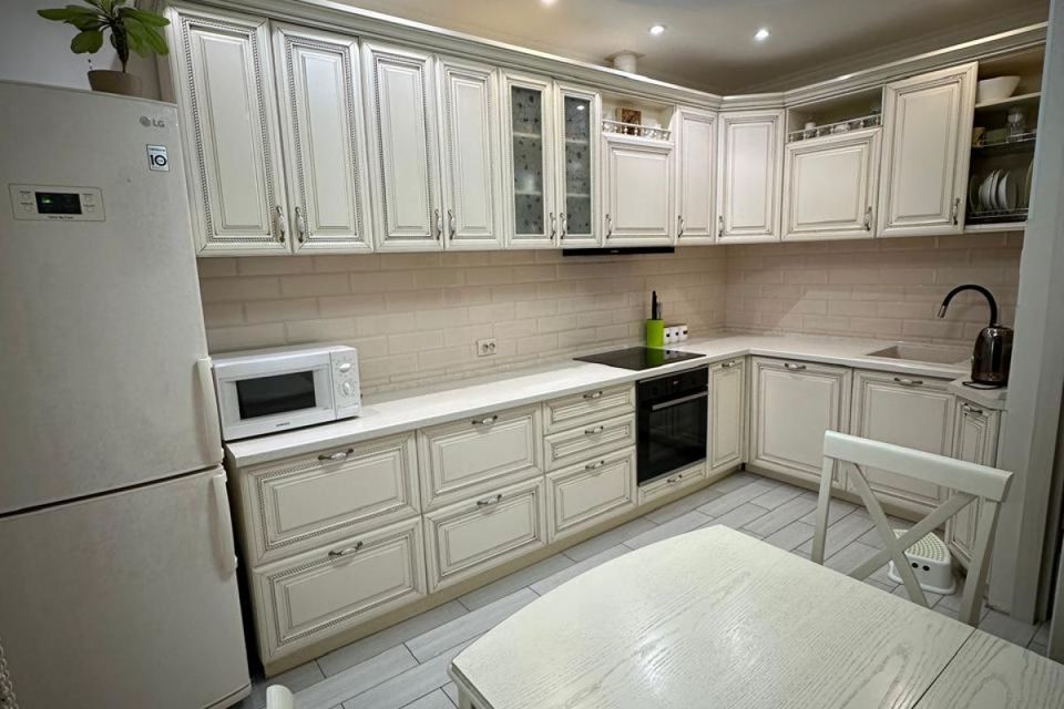 Продаётся 2-комнатная квартира, 54.6 м²