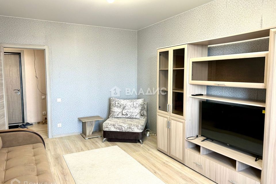 Продаётся 1-комнатная квартира, 42.8 м²