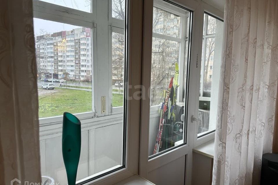 Сдаётся 2-комнатная квартира, 65 м²