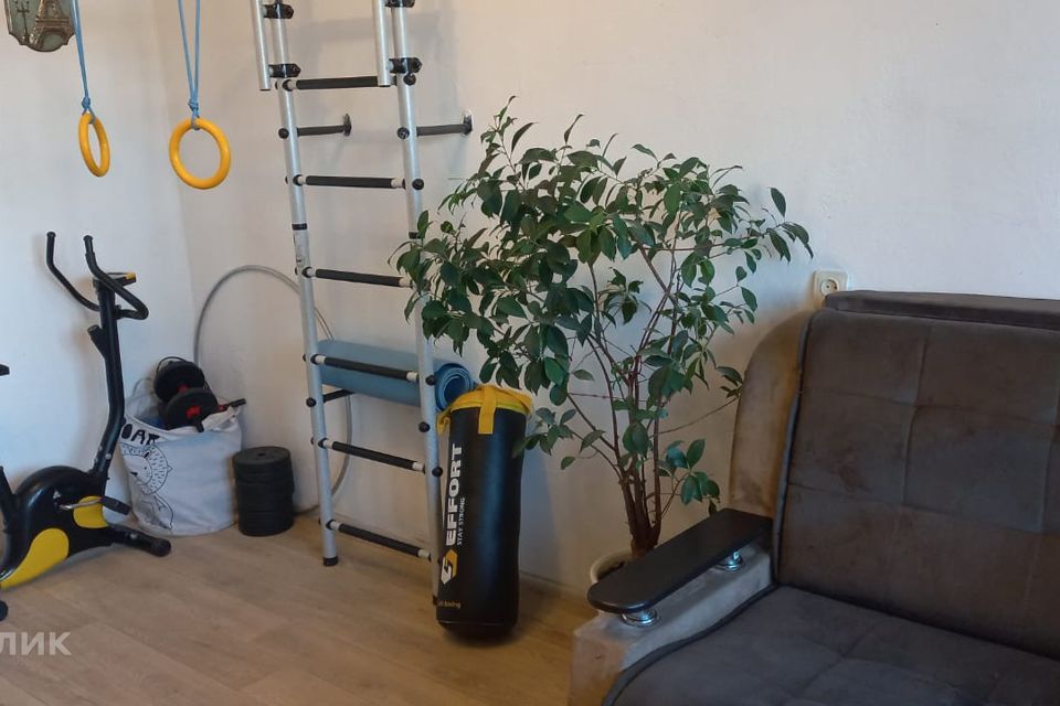Сдаётся 3-комнатная квартира, 61.9 м²