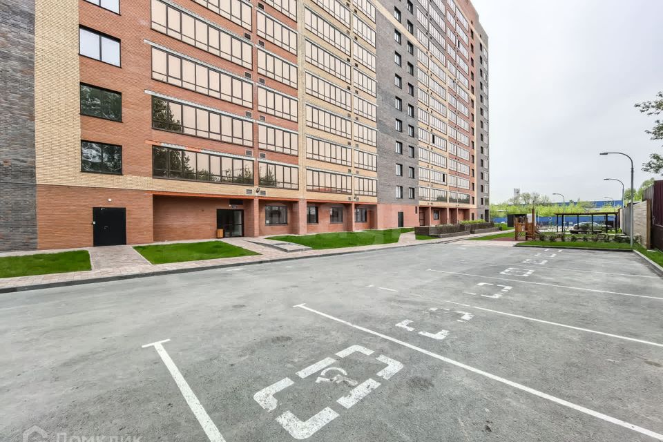 Продаётся 3-комнатная квартира, 82.2 м²