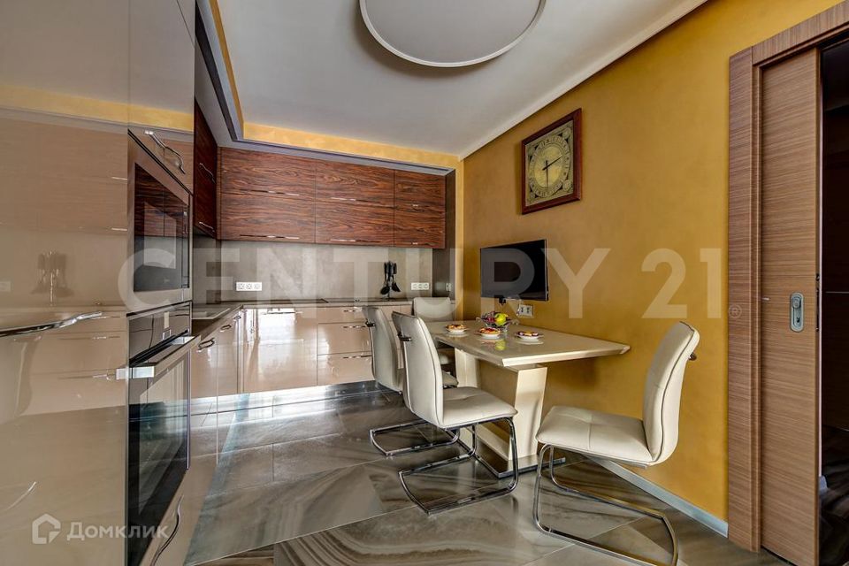 Продаётся 2-комнатная квартира, 59.4 м²