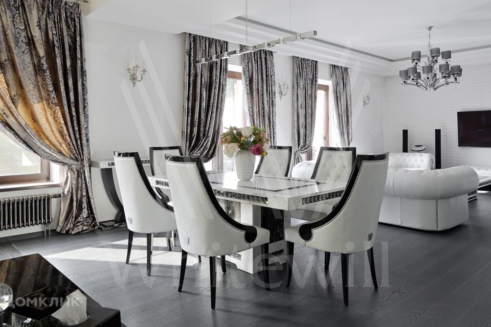 Продаётся 3-комнатная квартира, 118 м²
