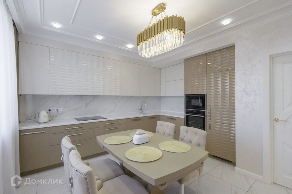 Продаётся 3-комнатная квартира, 91.4 м²