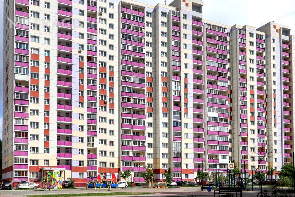 Продаётся 2-комнатная квартира, 53.6 м²
