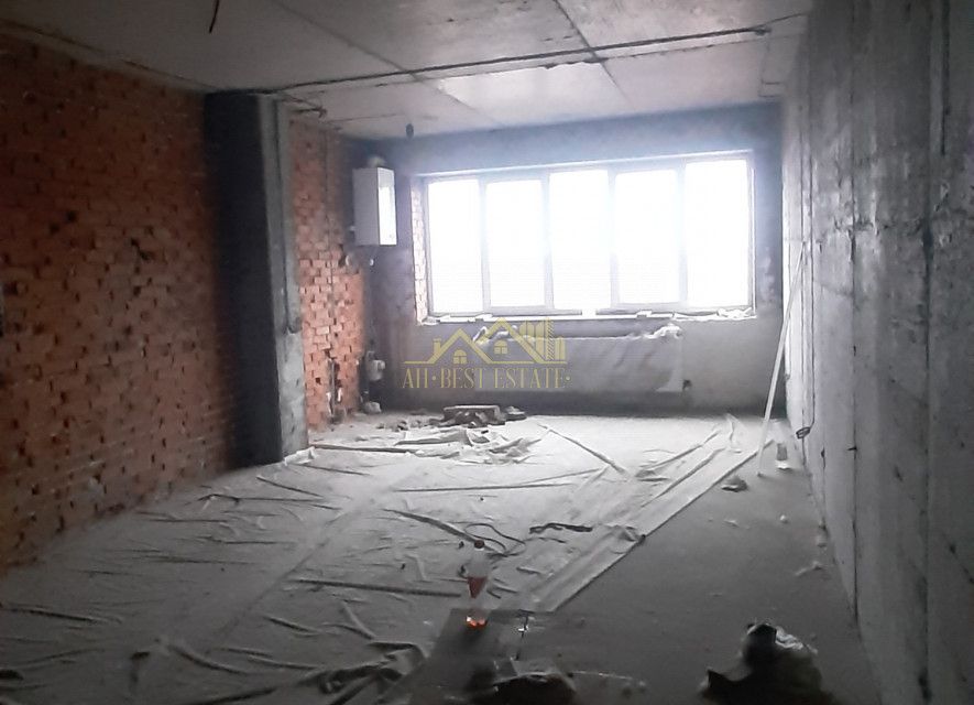 Продаётся 2-комнатная квартира, 93 м²