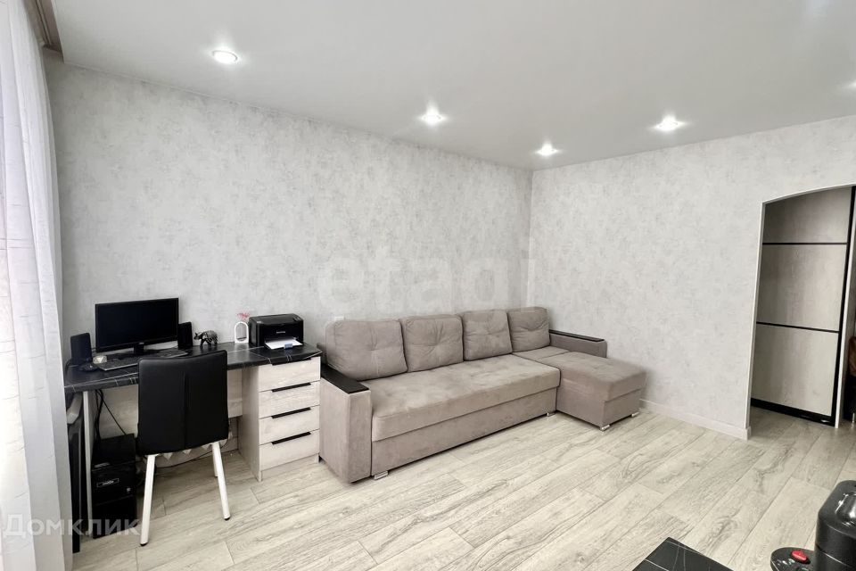 Продаётся 2-комнатная квартира, 49.5 м²