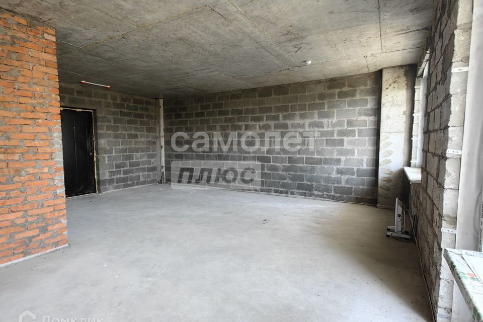 Продаётся 1-комнатная квартира, 38.8 м²