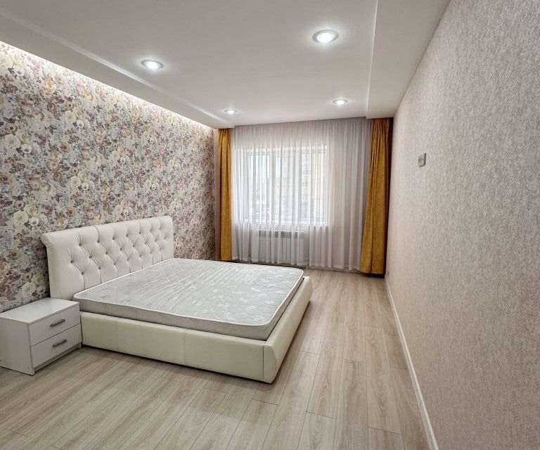 Сдаётся 2-комнатная квартира, 58 м²