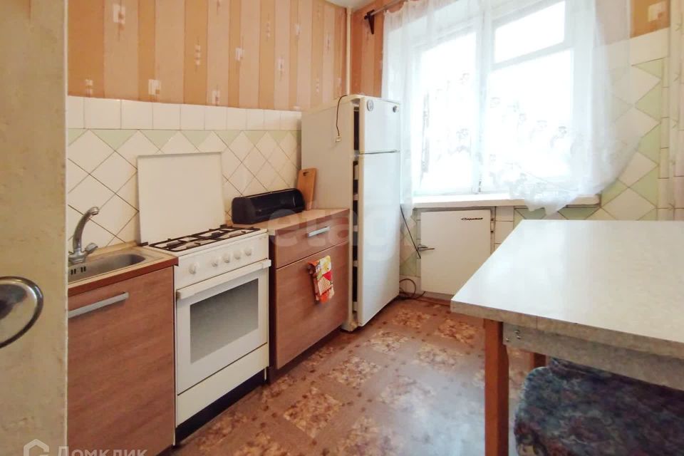 Продаётся 2-комнатная квартира, 43.8 м²
