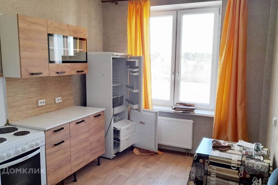 Сдаётся 1-комнатная квартира, 40 м²