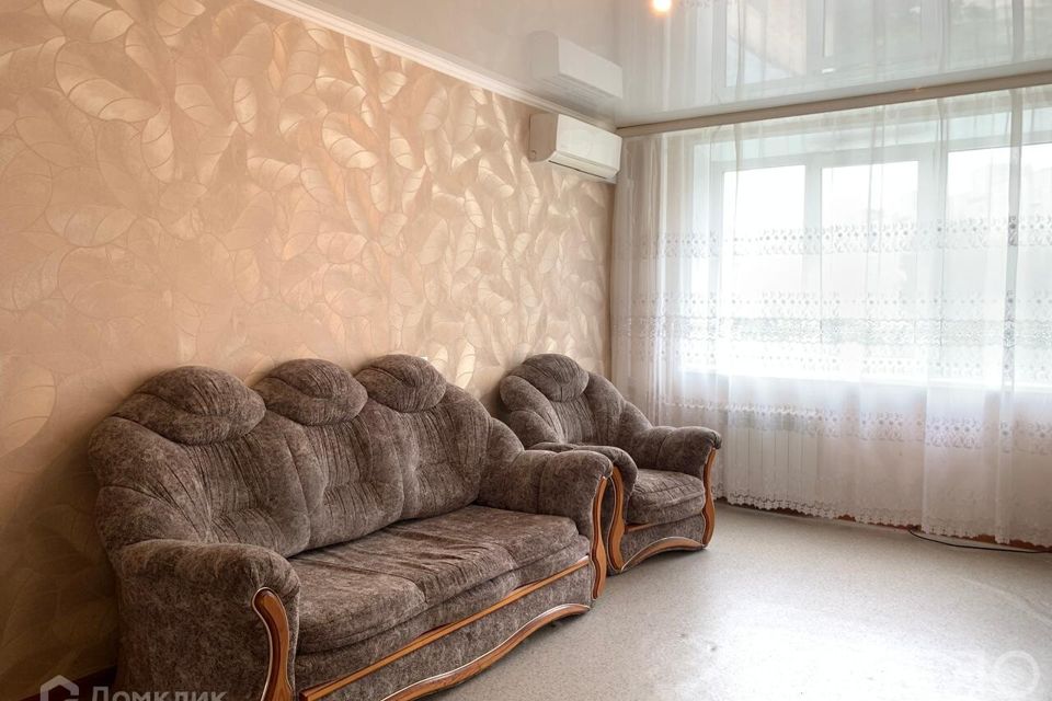 Продаётся 3-комнатная квартира, 70.3 м²