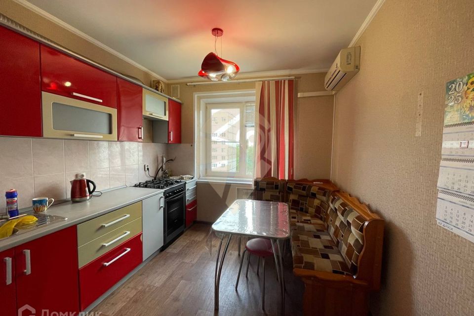 Продаётся 3-комнатная квартира, 65 м²