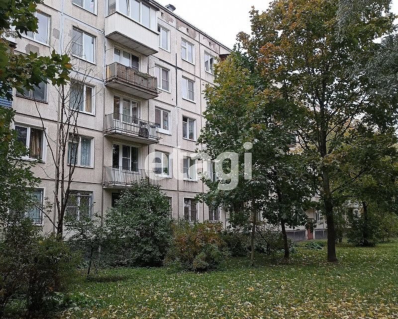 Продаётся 3-комнатная квартира, 58.4 м²