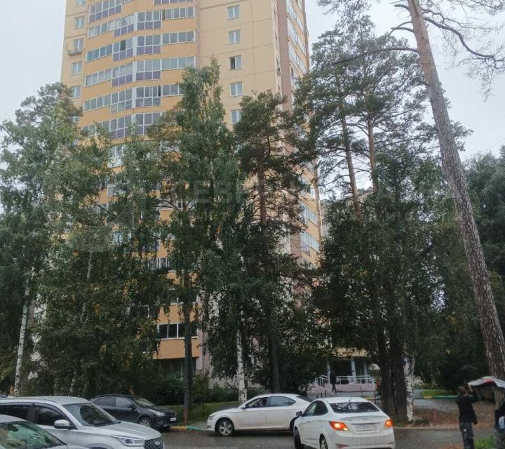 Продаётся 3-комнатная квартира, 76.2 м²
