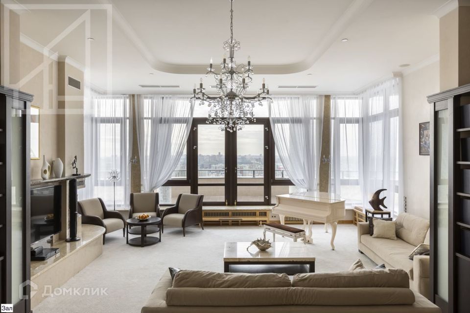 Сдаётся 6-комнатная квартира, 500 м²