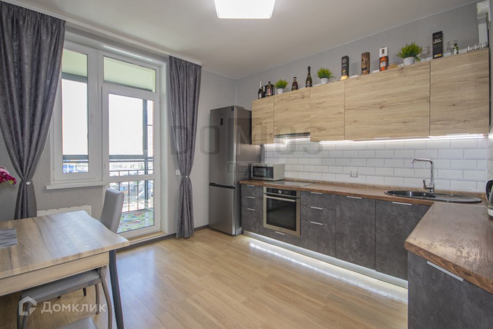 Продаётся 3-комнатная квартира, 81.6 м²