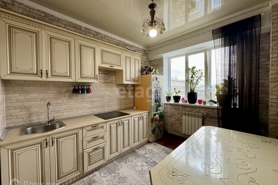Продаётся 1-комнатная квартира, 37.6 м²