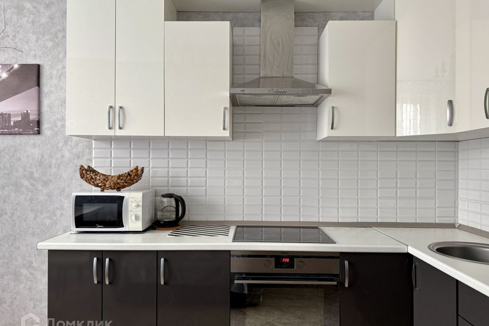 Сдаётся 1-комнатная квартира, 48.8 м²