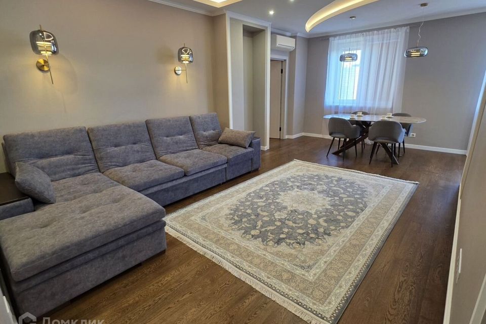 Сдаётся 3-комнатная квартира, 100 м²