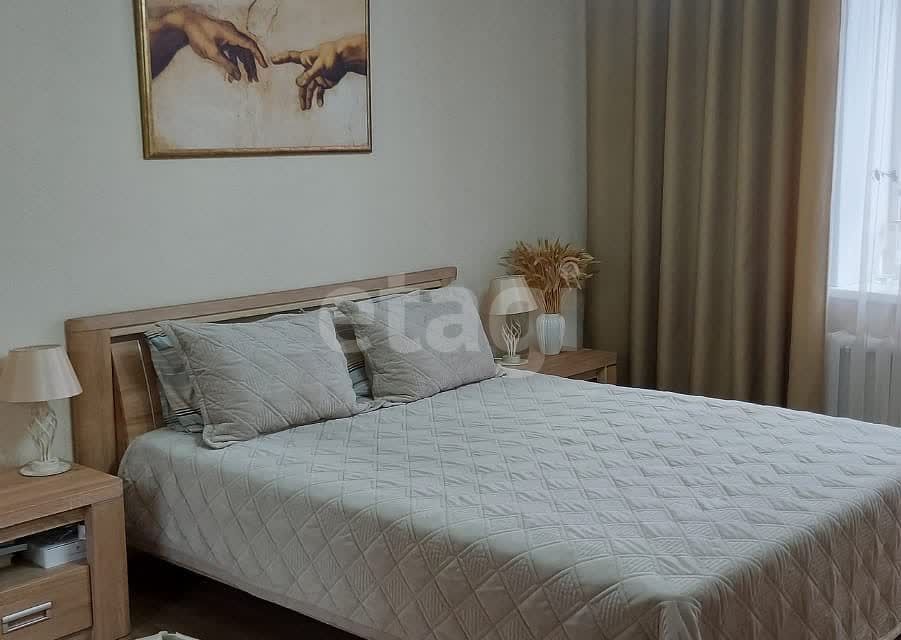 Продаётся 3-комнатная квартира, 109.8 м²