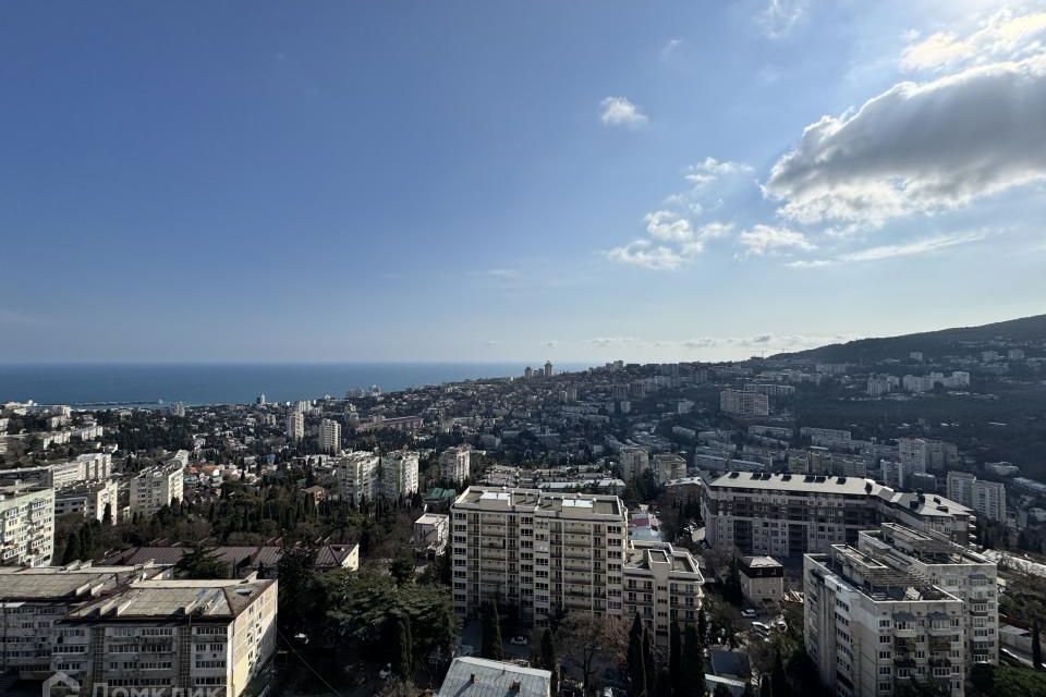 Продаётся 2-комнатная квартира, 69 м²