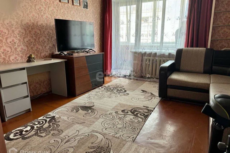 Продаётся 3-комнатная квартира, 59.5 м²