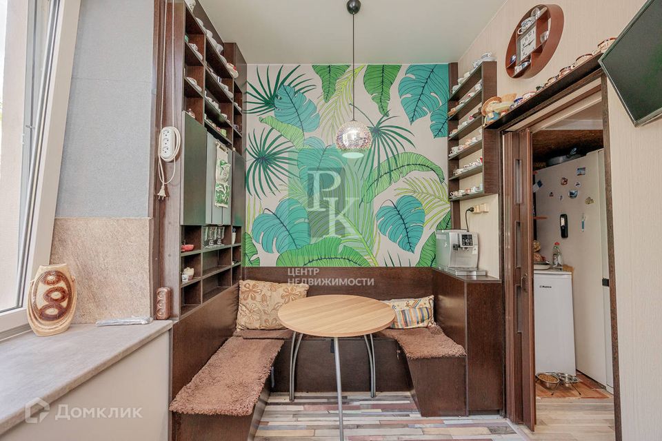 Продаётся 3-комнатная квартира, 65.1 м²