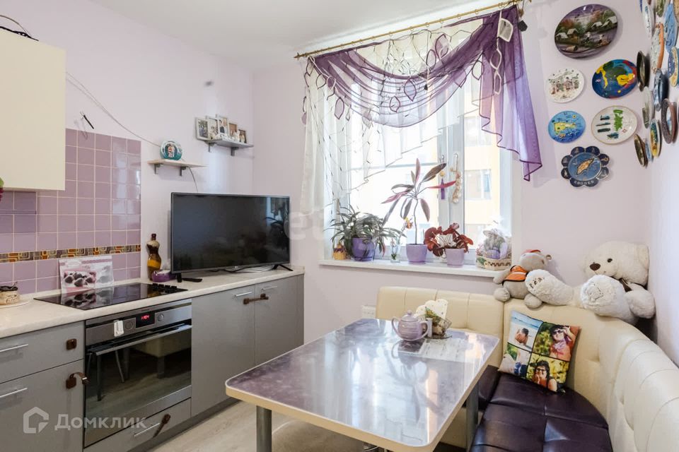 Продаётся 3-комнатная квартира, 64 м²