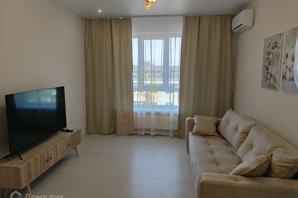 Сдаётся 2-комнатная квартира, 60.2 м²
