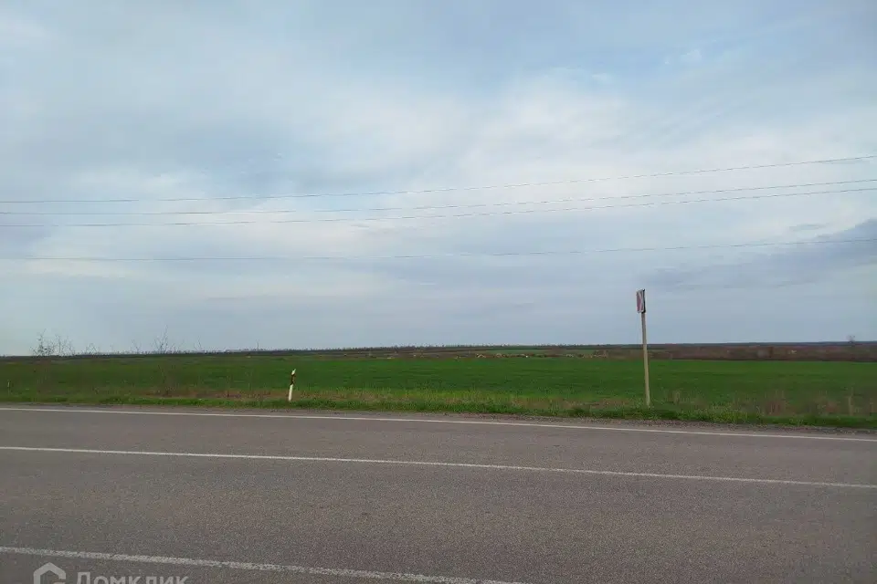 Продаётся земельный участок, 398 сот.