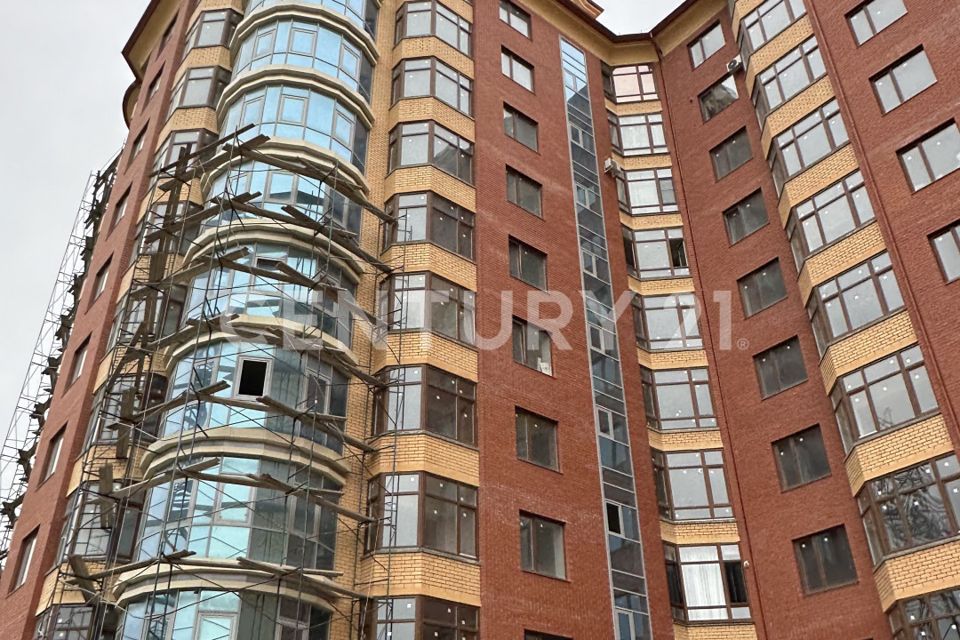 Продаётся 3-комнатная квартира, 110 м²